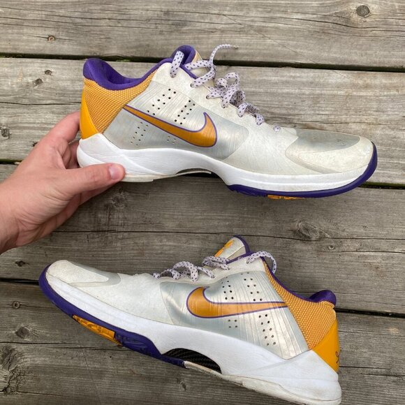 RARE 2009 Nike Kobe 5 Lakers Size 10 - Picture 8 of 11
